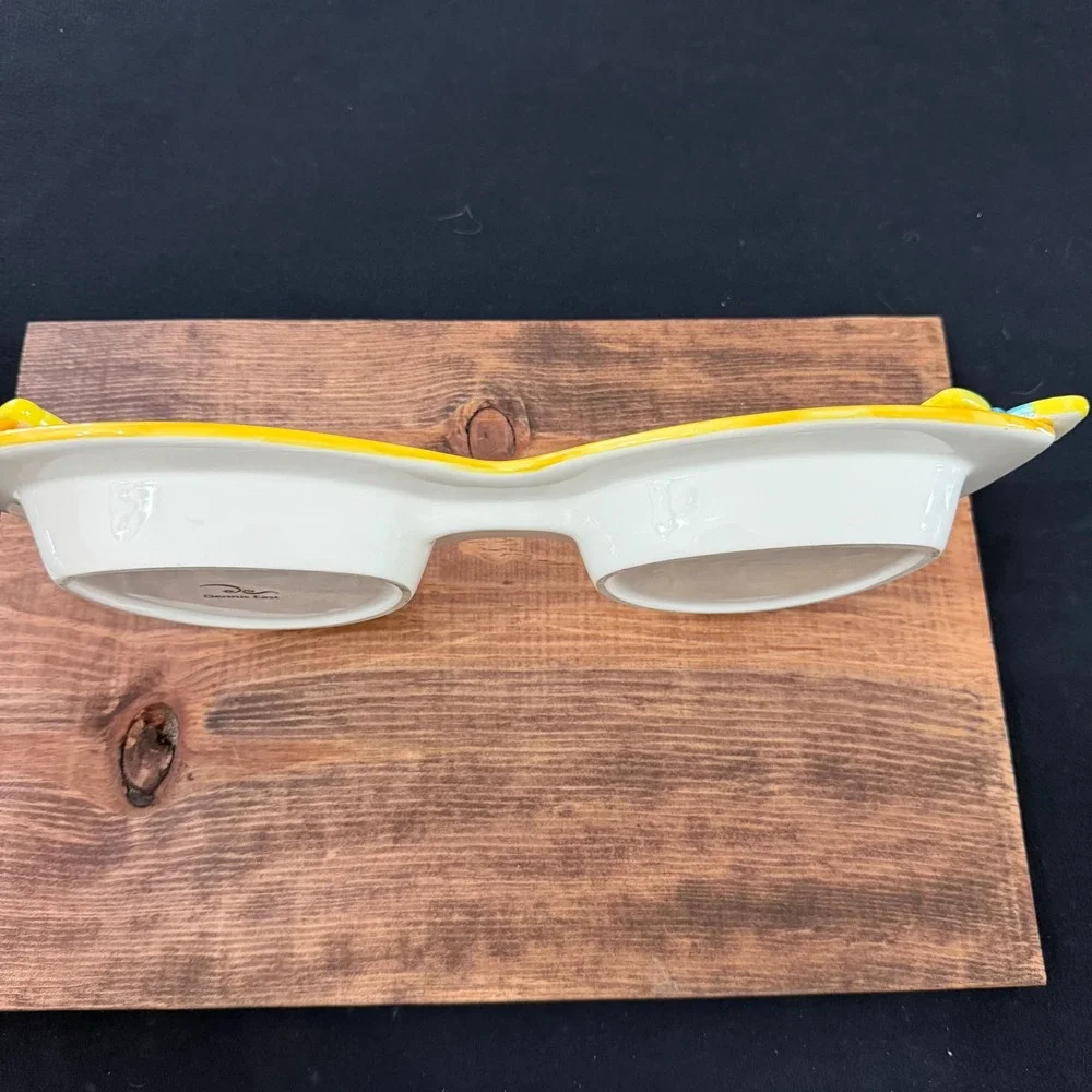 Dennis East Ceramic Sunglasses Divided Serving Dish Yellow Polka Dot Butterfly